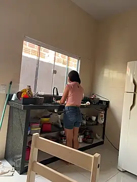 Larissatop online show from 04-27-26, 02:04