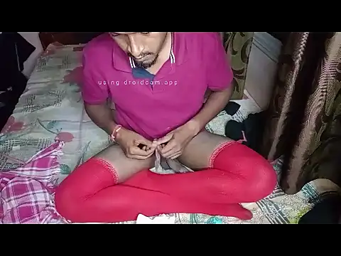 Sexypavi09 online show from 11-30-25, 07:18