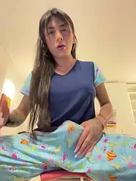 Snapshot of missdirtyhot_ chatting on 02-19-25, 05:16 missdirtyhot online show from 02-19-25, 05:16