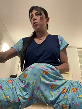 Snapshot of missdirtyhot_ chatting on 02-25-25, 03:05 missdirtyhot online show from 02-25-25, 03:05