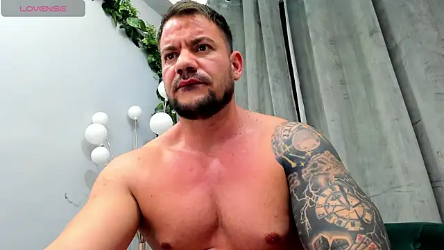 musclemonster31 online show from 02-17-25, 10:14