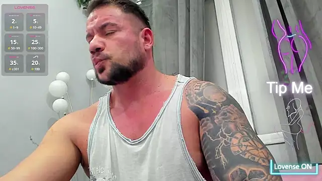 musclemonster31 online show from 03-01-25, 08:21