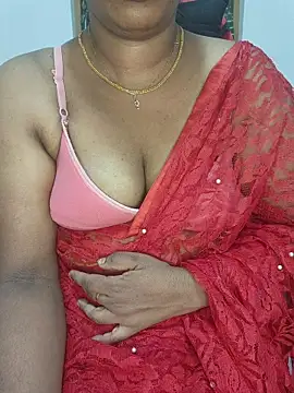 Snapshot of Malluivaniya chatting on 11-26-25, 06:03 Malluivaniya online show from 11-26-25, 06:03