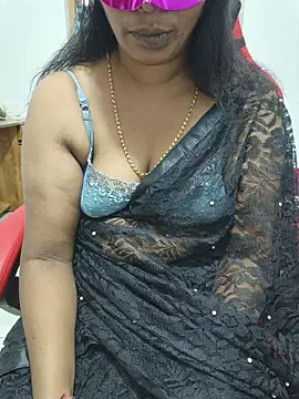 Snapshot of Malluivaniya chatting on 12-03-25, 06:32 Malluivaniya online show from 12-03-25, 06:32