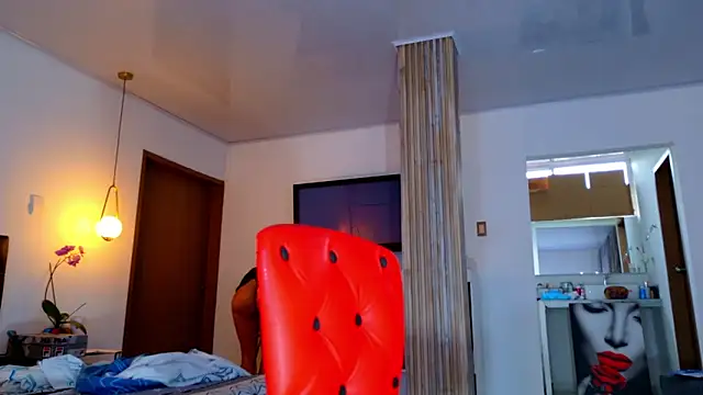 SQUIRT4UMEGAN online show from 12-18-25, 12:00