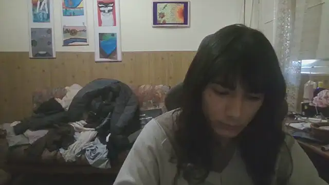 calliemaggotbone online show from 11-08-25, 09:31