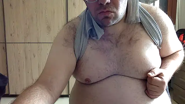 Snapshot of Cazzocollant chatting on 10-02-25, 01:18 Cazzocollant online show from 10-02-25, 01:18