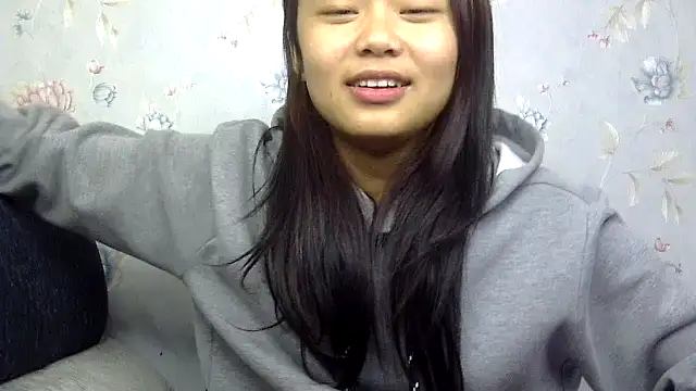 Snapshot of cute_sapna chatting on 12-09-24, 05:19 cute sapna online show from 12-09-24, 05:19