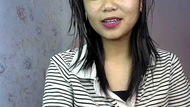 Snapshot of cute_sapna chatting on 02-15-25, 04:01 cute sapna online show from 02-15-25, 04:01