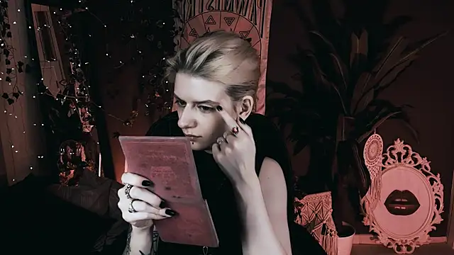 Noah ElmerX online show from 11-27-25, 10:12