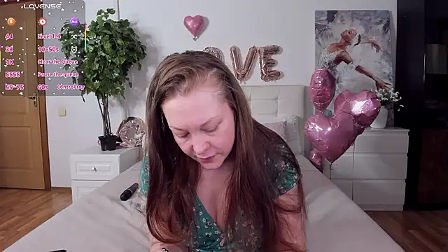 Snapshot of CutieGinger chatting on 02-19-26, 05:14 CutieGinger online show from 02-19-26, 05:14