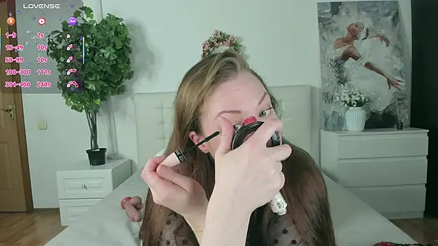 Snapshot of CutieGinger chatting on 05-22-26, 05:58 CutieGinger online show from 05-22-26, 05:58