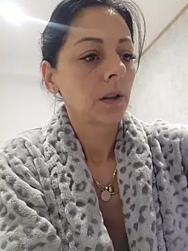 bruneta sexy23 online show from 11-15-25, 04:10