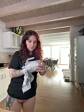 Tamy-Love online show from 04-17-26, 10:07