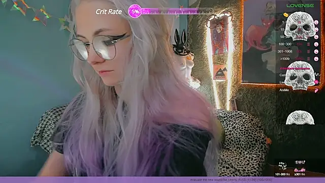 Snapshot of Fridart-house_Fortuna chatting on 12-15-24, 11:20 Fridart-house Fortuna online show from 12-15-24, 11:20