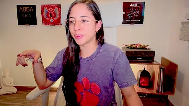 adriana  sosa  online show from 12-09-24, 11:34