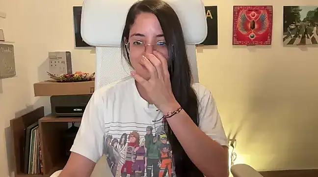 adriana  sosa  online show from 01-28-25, 02:32