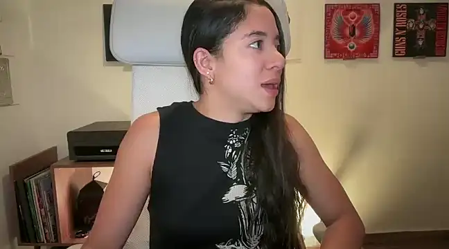 adriana  sosa  online show from 02-05-25, 11:17