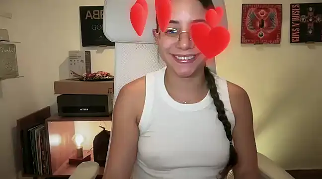 adriana  sosa  online show from 02-13-25, 10:54