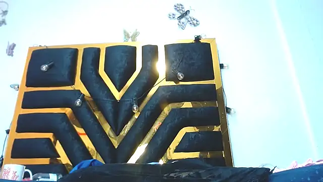 Helennahot online show from 02-20-25, 01:03