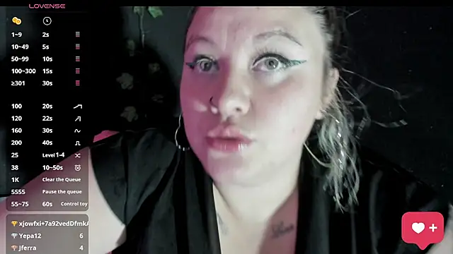 Snapshot of miley_jensen chatting on 02-17-26, 11:11 miley jensen online show from 02-17-26, 11:11