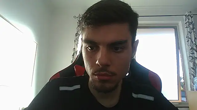 Snapshot of Omarnede chatting on 03-19-25, 09:28 Omarnede online show from 03-19-25, 09:28