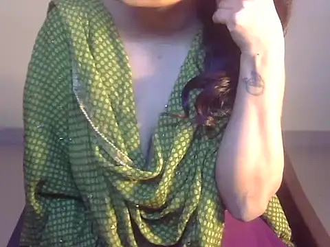 Snapshot of Lusty_Wife1 chatting on 01-08-25, 09:23 Lusty Wife1 online show from 01-08-25, 09:23