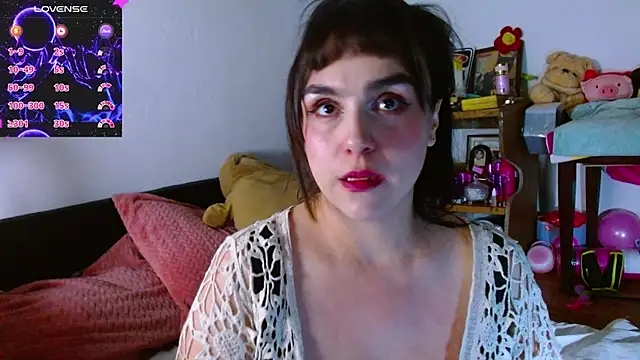 Snapshot of collette_beaufoy_ chatting on 07-17-26, 07:59 collette beaufoy online show from 07-17-26, 07:59