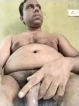 Snapshot of IndianPornStarRavee chatting on 10-23-25, 08:35 IndianPornStarRavee online show from 10-23-25, 08:35