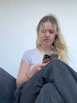 mariemelissah online show from 03-17-25, 02:34