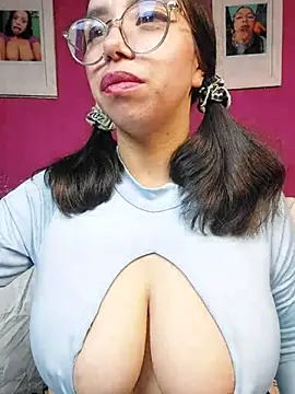valentina swallow online show from 07-16-26, 04:40