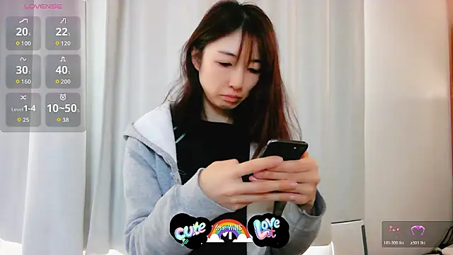 Love me Eri  online show from 11-19-25, 11:27