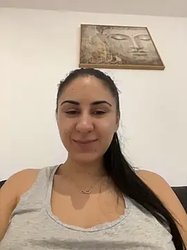 Snapshot of JenniferEdith chatting on 12-04-24, 09:40 JenniferEdith online show from 12-04-24, 09:40