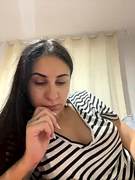 Snapshot of JenniferEdith chatting on 12-09-24, 10:32 JenniferEdith online show from 12-09-24, 10:32