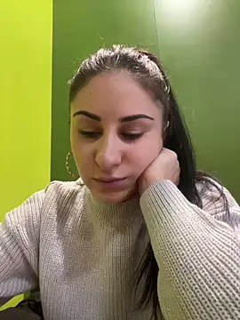 Snapshot of JenniferEdith chatting on 12-19-24, 08:34 JenniferEdith online show from 12-19-24, 08:34