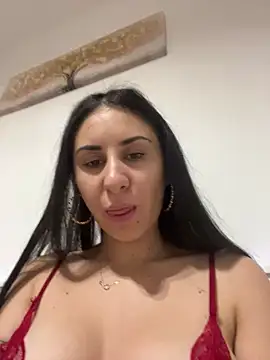 Snapshot of JenniferEdith chatting on 01-06-25, 04:55 JenniferEdith online show from 01-06-25, 04:55