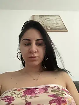 Snapshot of JenniferEdith chatting on 02-22-25, 08:18 JenniferEdith online show from 02-22-25, 08:18