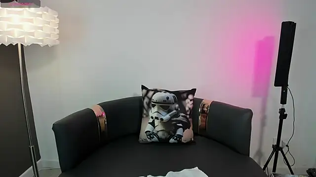 Snapshot of miss_canndy chatting on 01-27-25, 02:31 miss canndy online show from 01-27-25, 02:31