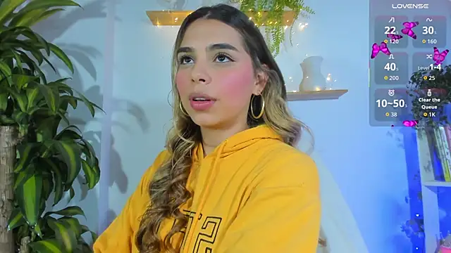 crisbell lopez online show from 03-22-26, 02:37