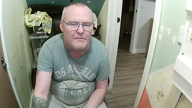 FriendlyDave online show from 02-08-25, 06:01