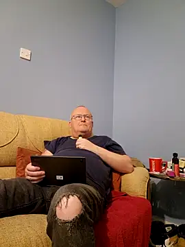 FriendlyDave online show from 03-17-25, 09:23