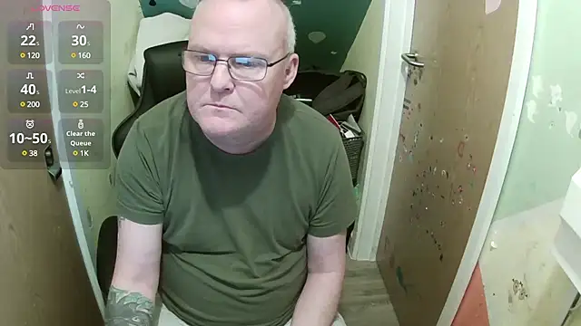 FriendlyDave online show from 03-22-25, 01:41