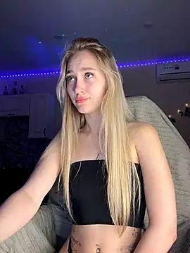 Good  Girl  online show from 09-12-25, 09:31