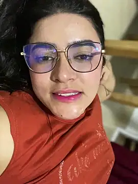 Snapshot of Lia_flowers chatting on 01-13-25, 01:56 Lia flowers online show from 01-13-25, 01:56