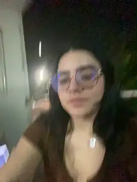 Snapshot of Lia_flowers chatting on 01-25-25, 04:23 Lia flowers online show from 01-25-25, 04:23