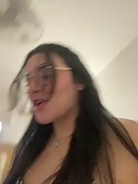 Snapshot of Lia_flowers chatting on 01-25-25, 11:00 Lia flowers online show from 01-25-25, 11:00