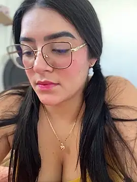 Snapshot of Lia_flowers chatting on 01-26-25, 08:56 Lia flowers online show from 01-26-25, 08:56
