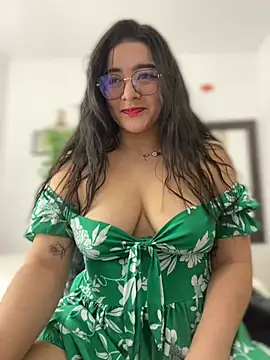 Snapshot of Lia_flowers chatting on 03-02-25, 05:23 Lia flowers online show from 03-02-25, 05:23