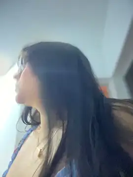 Snapshot of Lia_flowers chatting on 09-30-25, 12:26 Lia flowers online show from 09-30-25, 12:26