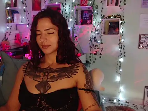 BeellyDance online show from 10-30-25, 02:18